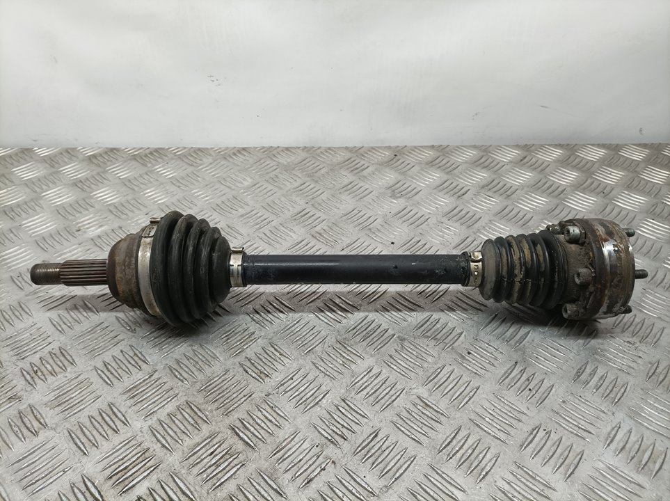 Transmision Delantera Izquierda Para Volkswagen Polo Berlina