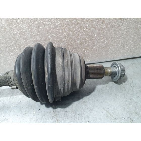 Transmision Delantera Izquierda Para Volkswagen Golf Iv Berlina