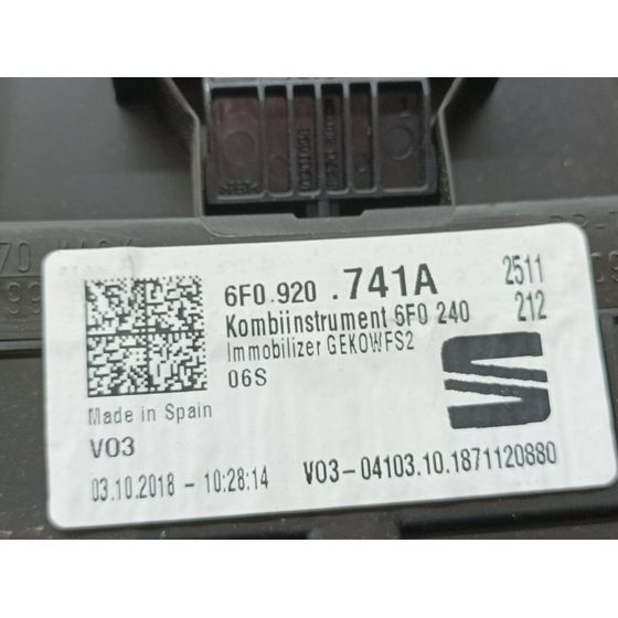 Cuadro Instrumentos Para Seat Arona
