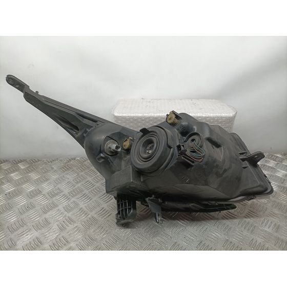 Faro Izquierdo Para Chevrolet Cruze