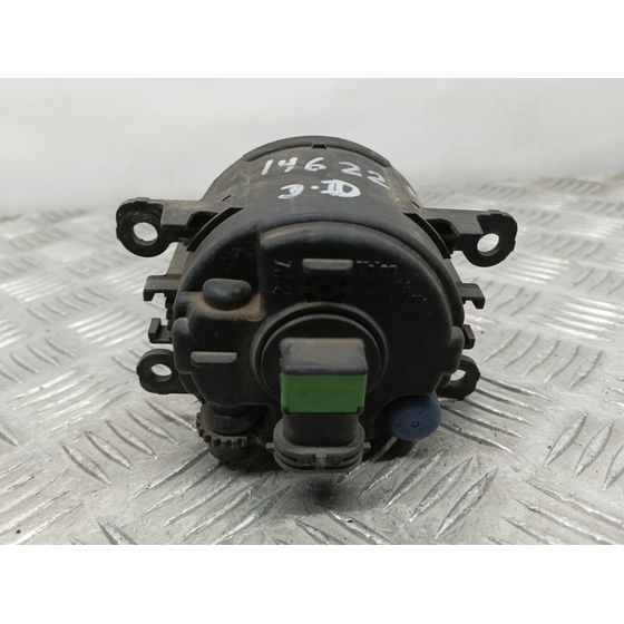 Faro Antiniebla Derecho Para Ford Focus Lim.