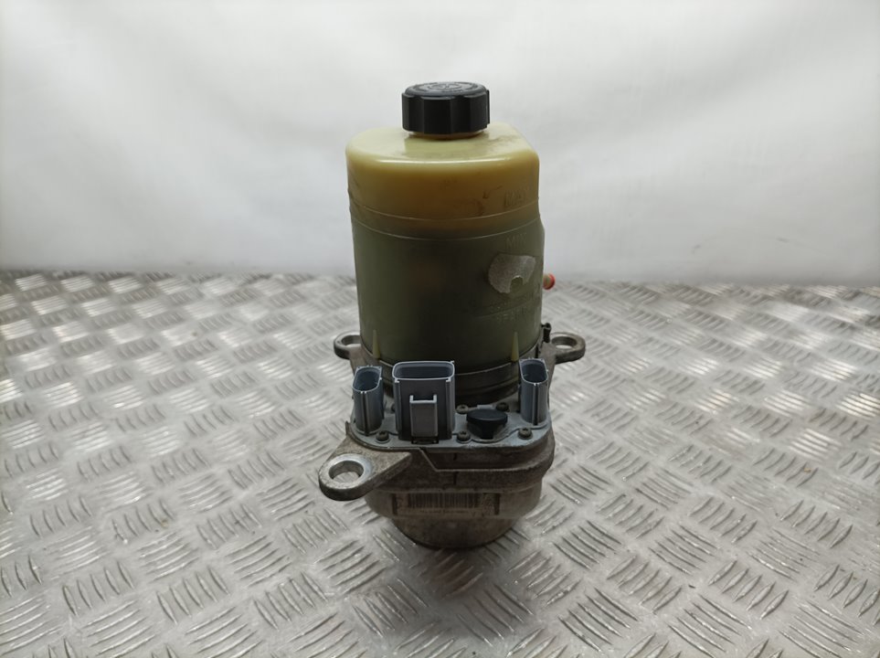 Bomba Direccion Electrica Para Ford Focus Lim.
