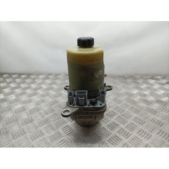 Bomba Direccion Electrica Para Ford Focus Lim.