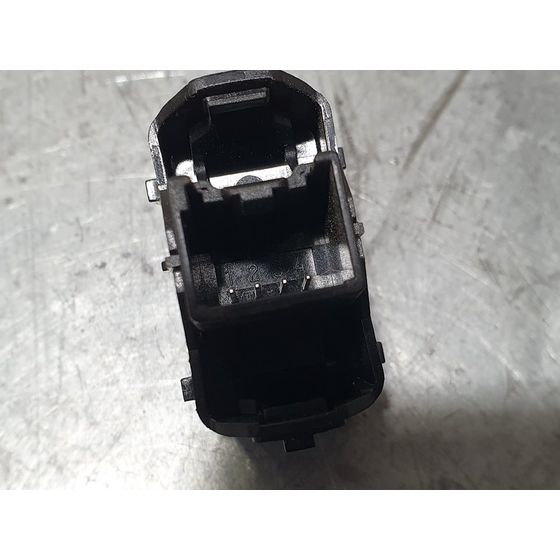 Mando Elevalunas Delantero Derecho Para Ford Fiesta
