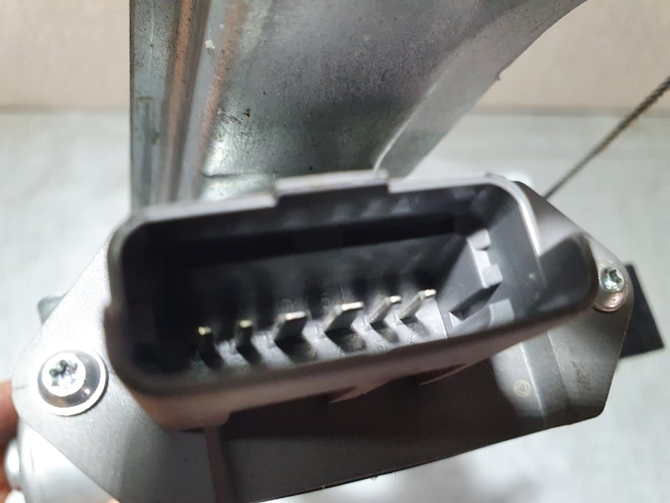 Elevalunas Trasero Derecho Para Peugeot 3008