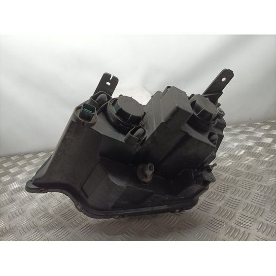 Faro Derecho Para Opel Antara