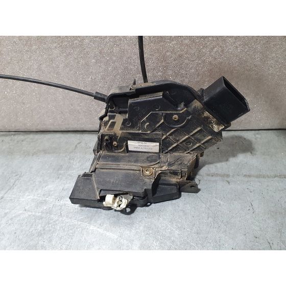 Cerradura Puerta Delantera Derecha Para Mazda 3 Berlina