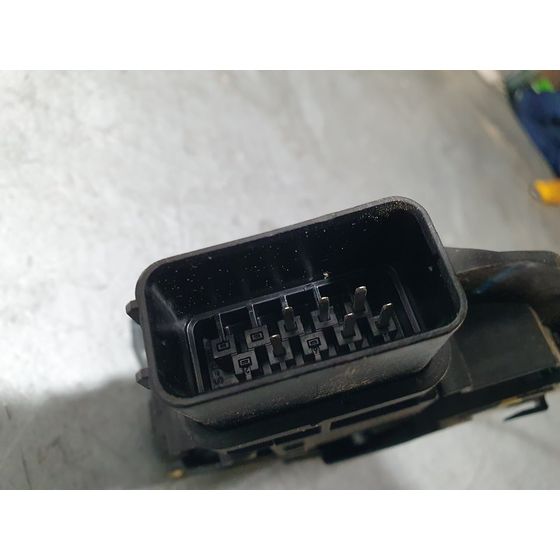 Cerradura Puerta Trasera Izquierda Para Mazda 3 Berlina