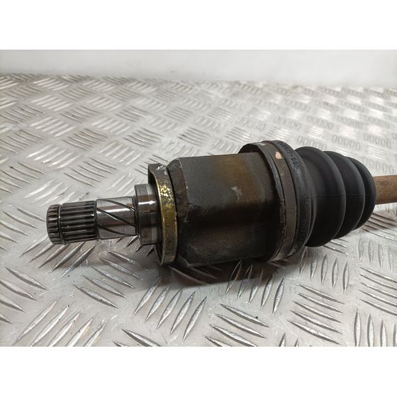 Transmision Delantera Derecha Para Nissan Almera