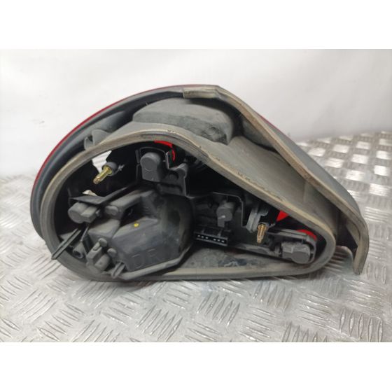 Piloto Trasero Derecho Para Jaguar X-Type