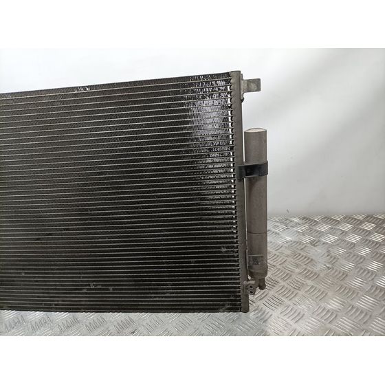 Condensador / Radiador Aire Acondicionado Para Volkswagen Crafter Caja Cerrada