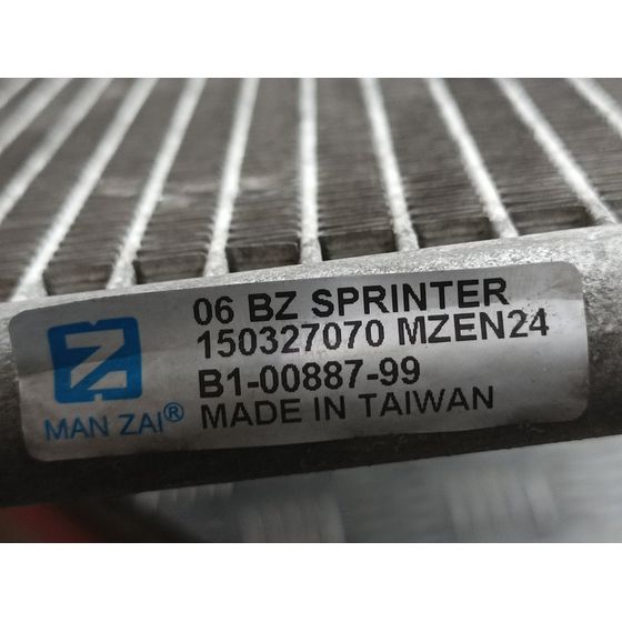 Condensador / Radiador Aire Acondicionado Para Volkswagen Crafter Caja Cerrada