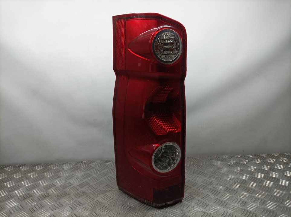 Piloto Trasero Izquierdo Para Volkswagen Crafter Caja Cerrada