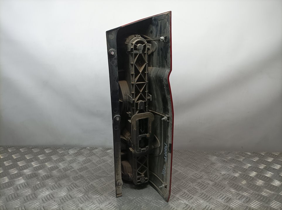 Piloto Trasero Izquierdo Para Volkswagen Crafter Caja Cerrada