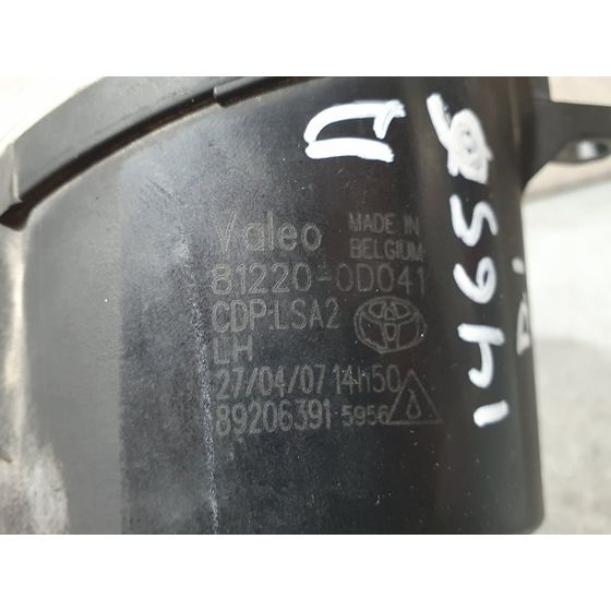 Faro Antiniebla Izquierdo Para Toyota Auris