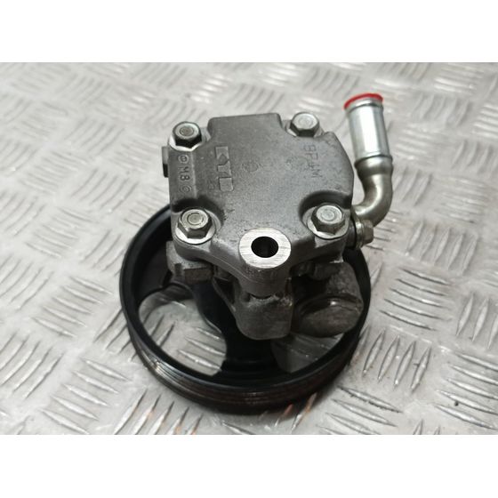 Bomba Direccion Para Mazda 3 Berlina