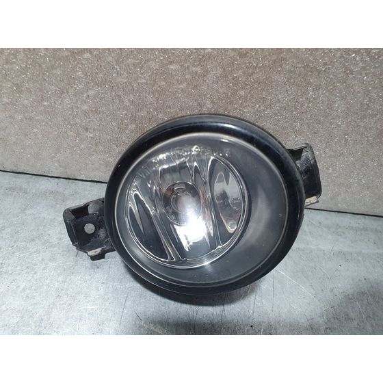 Faro Antiniebla Derecho Para Renault Clio Ii Fase Ii