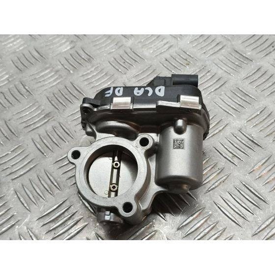 Caja Mariposa para Seat Arona