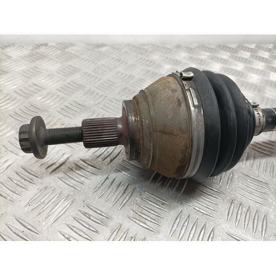 Transmision Delantera Izquierda Para Skoda Superb Combi