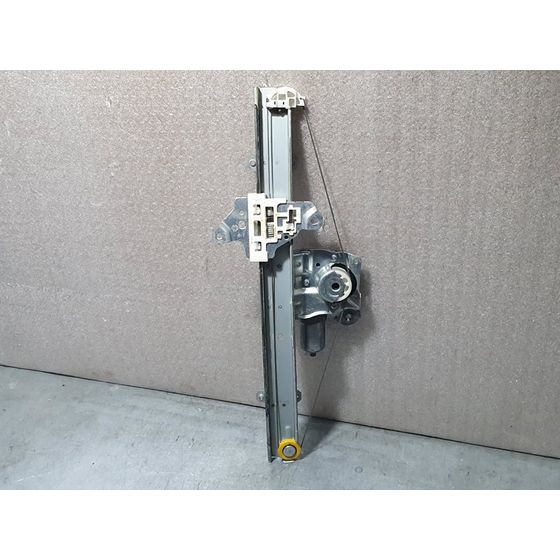 Elevalunas Delantero Izquierdo para Nissan Micra V (K14)