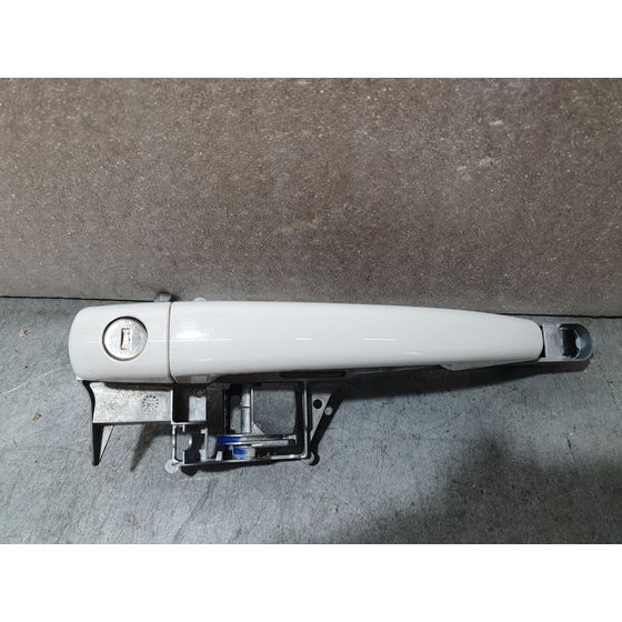 Maneta Exterior Delantera Izquierda Para Peugeot 2008