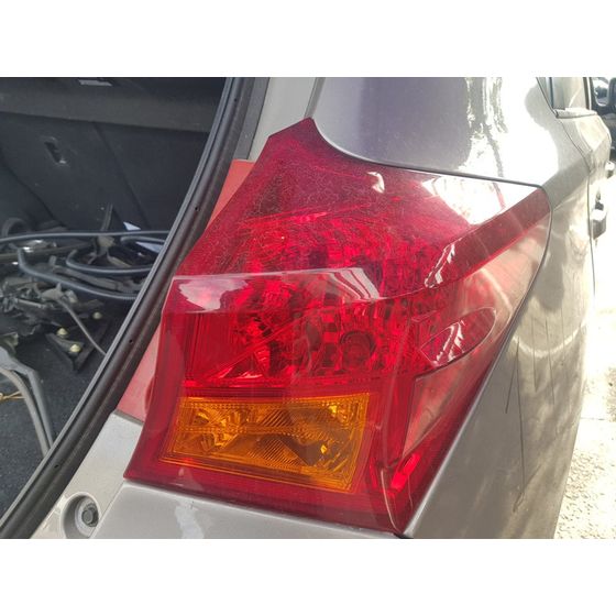 Piloto Trasero Derecho Para Toyota Auris