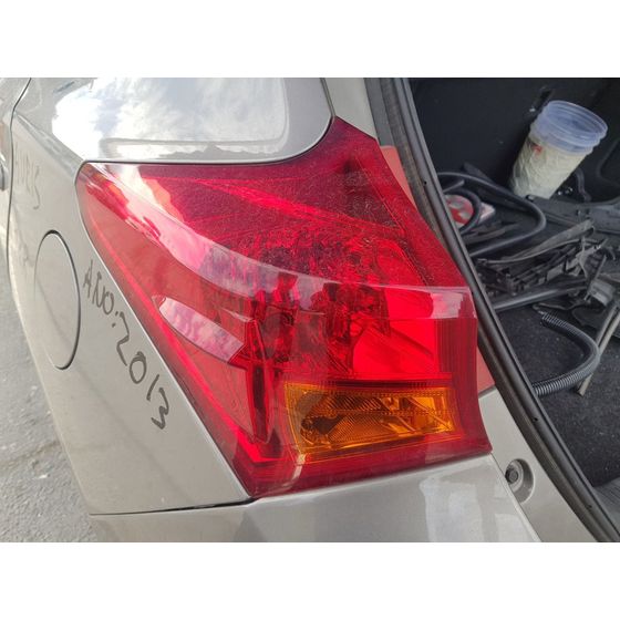 Piloto Trasero Izquierdo Para Toyota Auris