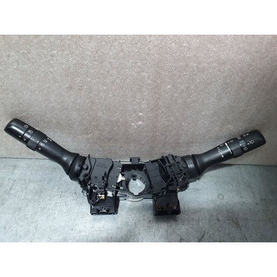 Mando Luces Y Limpia para Toyota Auris