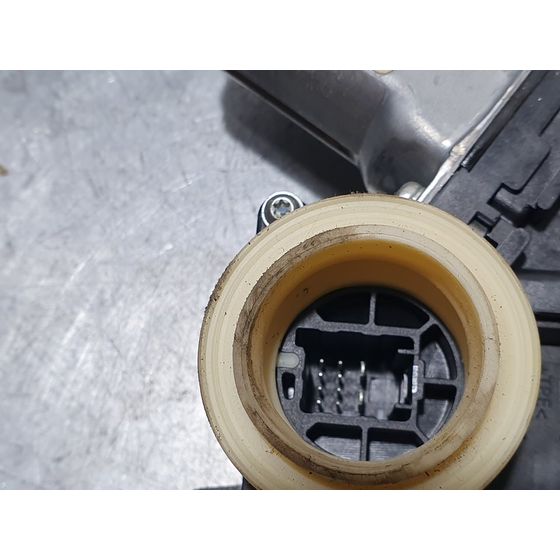 Elevalunas Trasero Izquierdo Para Toyota Auris