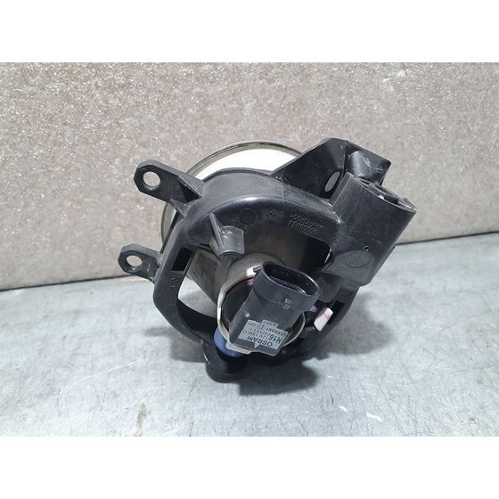 Faro Antiniebla Derecho Para Toyota Auris