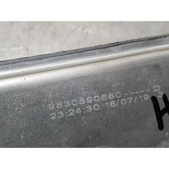 Elevalunas Delantero Derecho Para Peugeot 2008