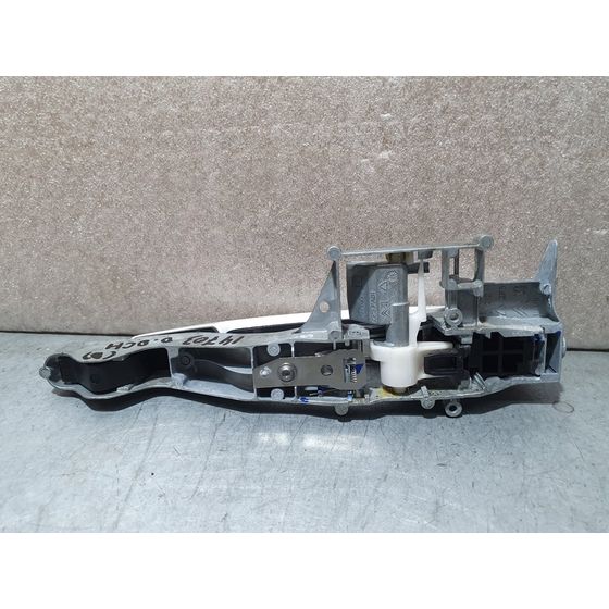 Maneta Exterior Delantera Derecha Para Peugeot 2008