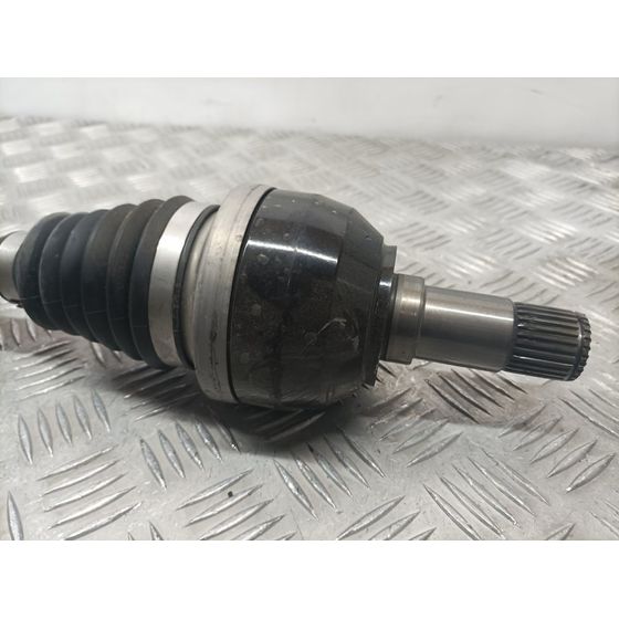 Transmision Delantera Izquierda Para Mercedes Clase B