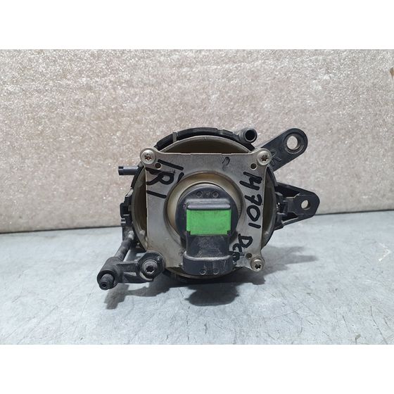 Faro Antiniebla Derecho para Audi A4 Avant (8E)