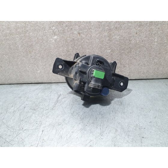 Faro Antiniebla Derecho Para Nissan Qashqai