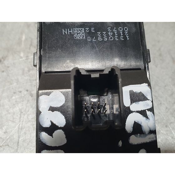 Mando Elevalunas Delantero Izquierdo Para Opel Astra J Lim.