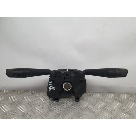 Mando Luces Y Limpia para Fiat Doblo Ii Cargo (263)