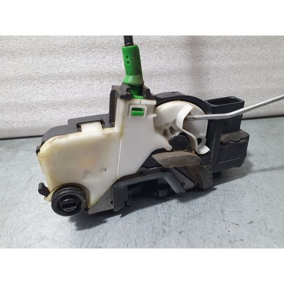 Cerradura Puerta Trasera Derecha Para Opel Astra J Lim.