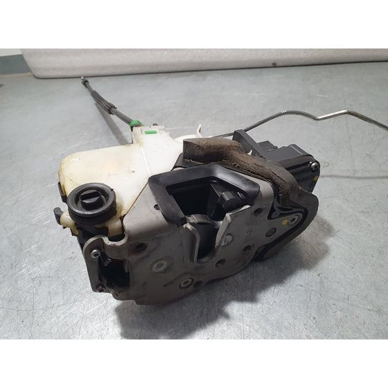 Cerradura Puerta Trasera Derecha Para Opel Astra J Lim.