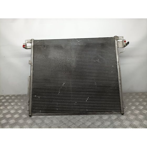 Condensador / Radiador Aire Acondicionado Para Nissan Pathfinder