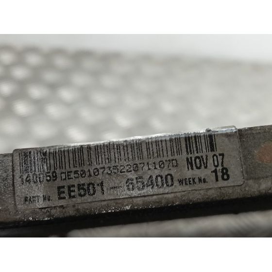 Condensador / Radiador Aire Acondicionado Para Nissan Pathfinder