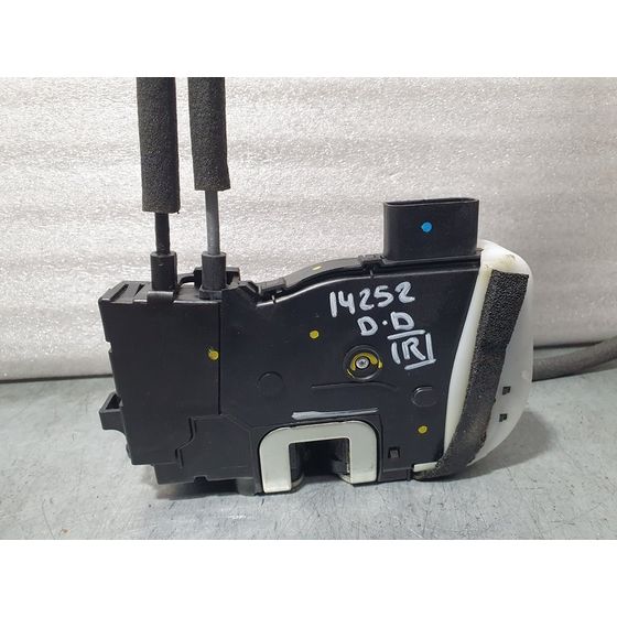 Cerradura Puerta Delantera Derecha Para Hyundai Ix35