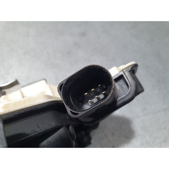 Cerradura Puerta Trasera Derecha Para Skoda Superb Combi