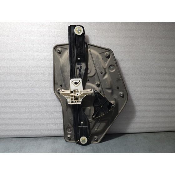 Elevalunas Trasero Derecho Para Skoda Superb Combi
