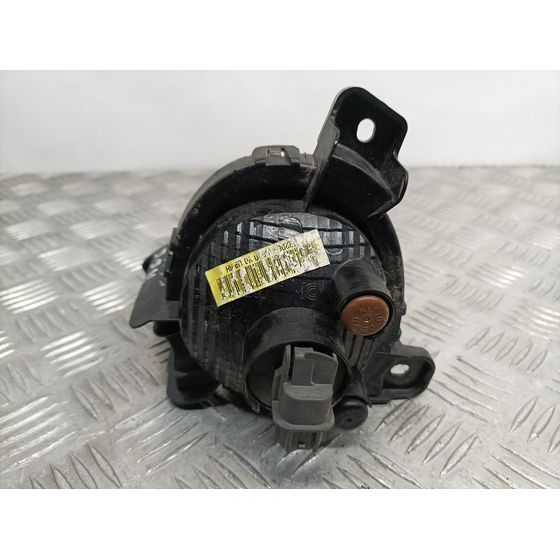 Faro Antiniebla Derecho Para Kia Rio