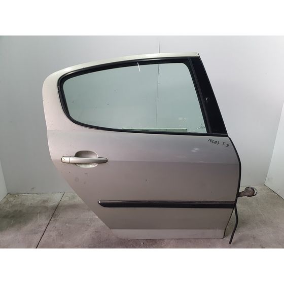 Puerta Trasera Derecha Para Peugeot 407