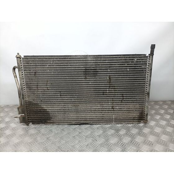 Condensador / Radiador Aire Acondicionado Para Ford Focus Berlina