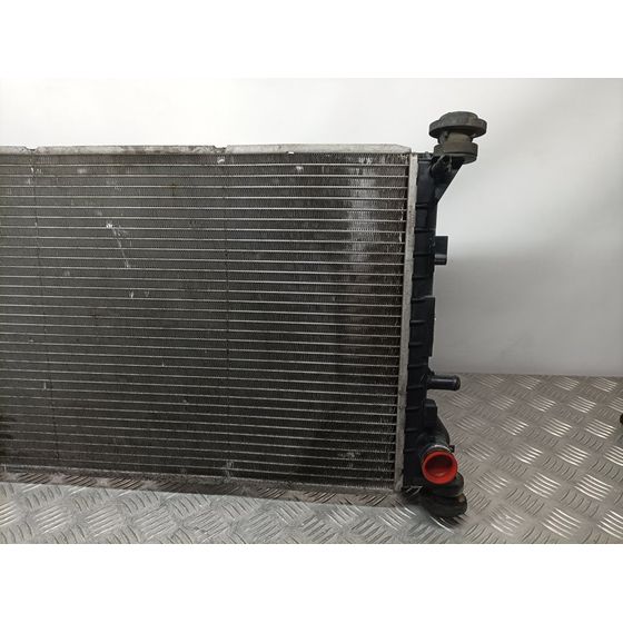 Radiador Agua Para Ford Focus Berlina
