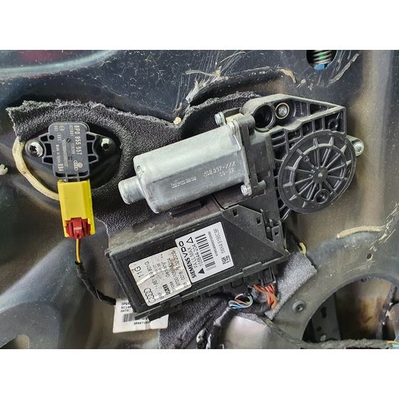 Elevalunas Delantero Izquierdo Para Seat Exeo Berlina