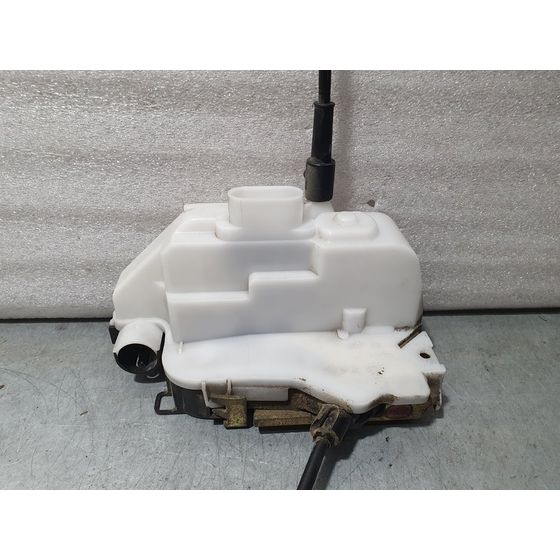 Cerradura Puerta Delantera Derecha Para Renault Scenic Ii